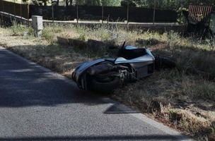 marino incidente grave su via dei laghi due feriti strada bloccata per ore foto luciano sciurba