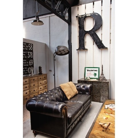 Dalla fabbrica al living: come scegliere larredamento stile industriale Arredamento stile industriale roma