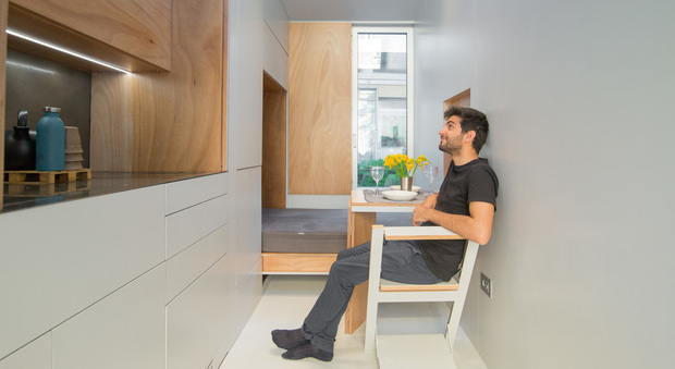 Vivere In 9mq La Tiny House Di Leonardo Di Chiara Arriva A Roma Foto Davide Fracassi Ag Toiati